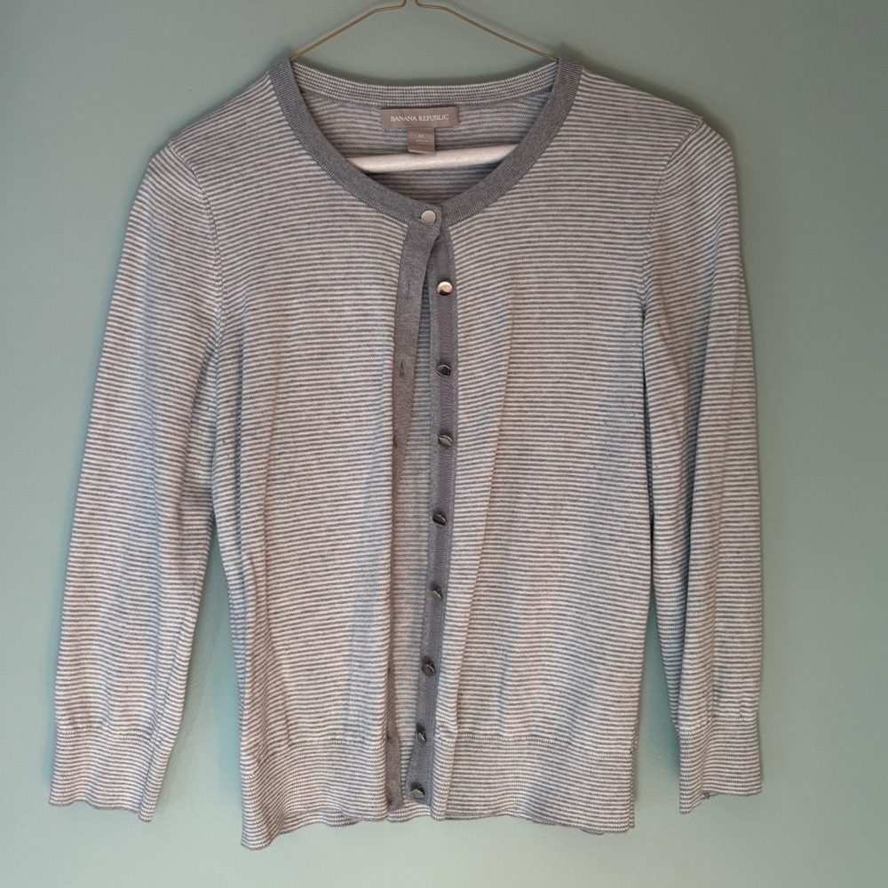 Banana Republic Women’s Size Medium Gray and White Striped Button up Cardigan